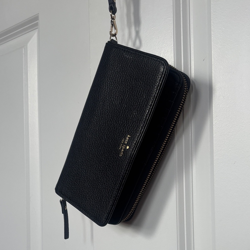 Kate Spade Black Textured Wallet